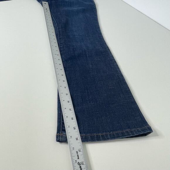Lee Medium Wash Curvy Fit Mid Rise Bootcut Denim Jeans Stretch Blue Women's Sz 8 - Picture 12 of 13